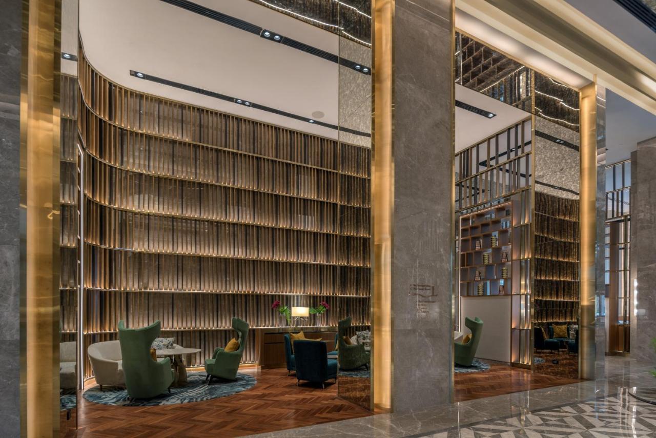 Radisson Blu Hotel & Spa, Nashik Ngoại thất bức ảnh