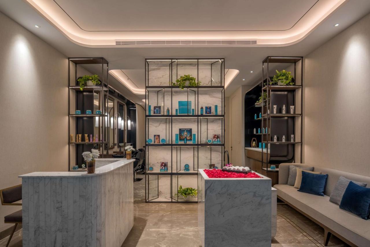 Radisson Blu Hotel & Spa, Nashik Ngoại thất bức ảnh