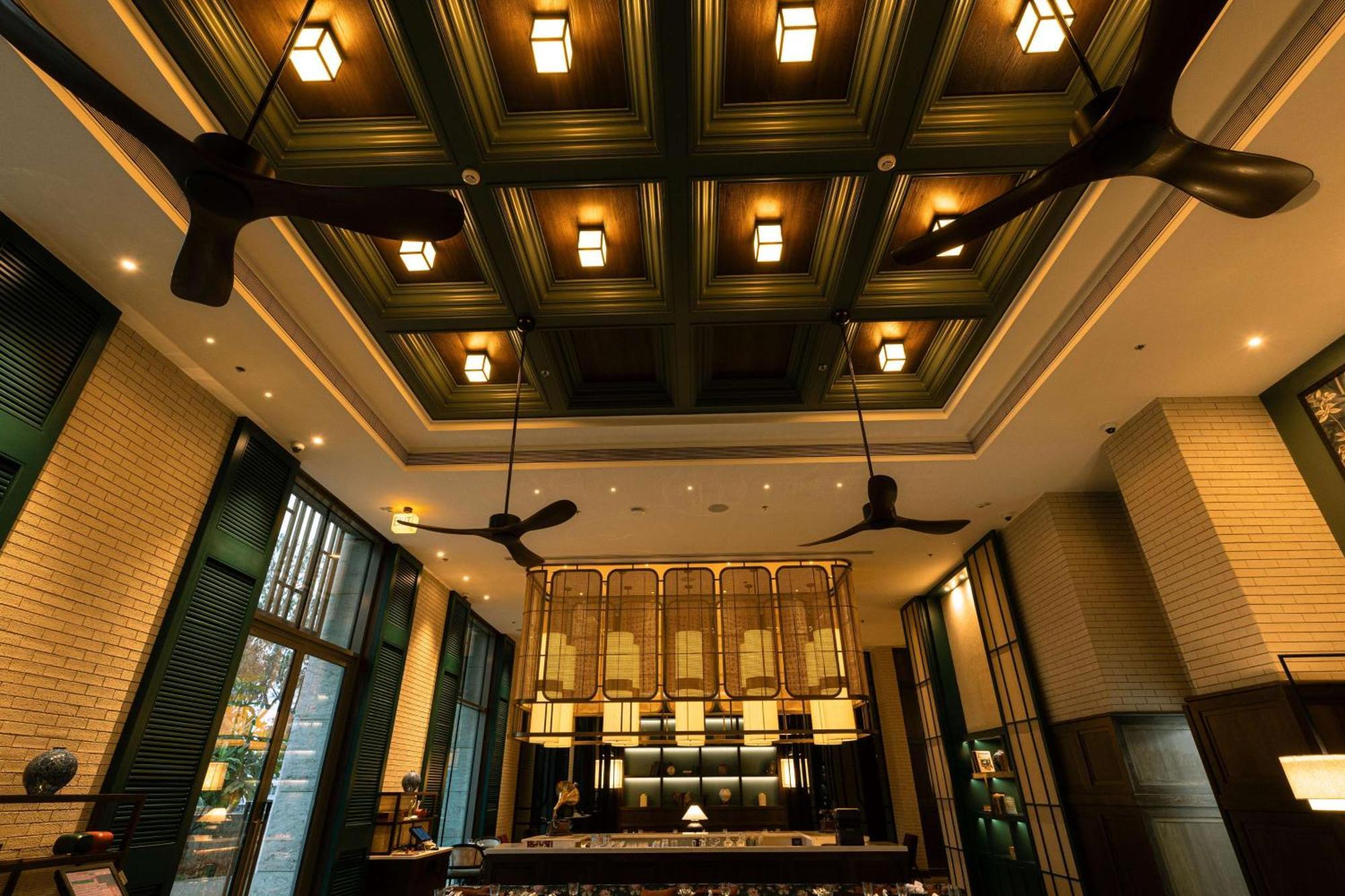 Radisson Blu Hotel & Spa, Nashik Ngoại thất bức ảnh